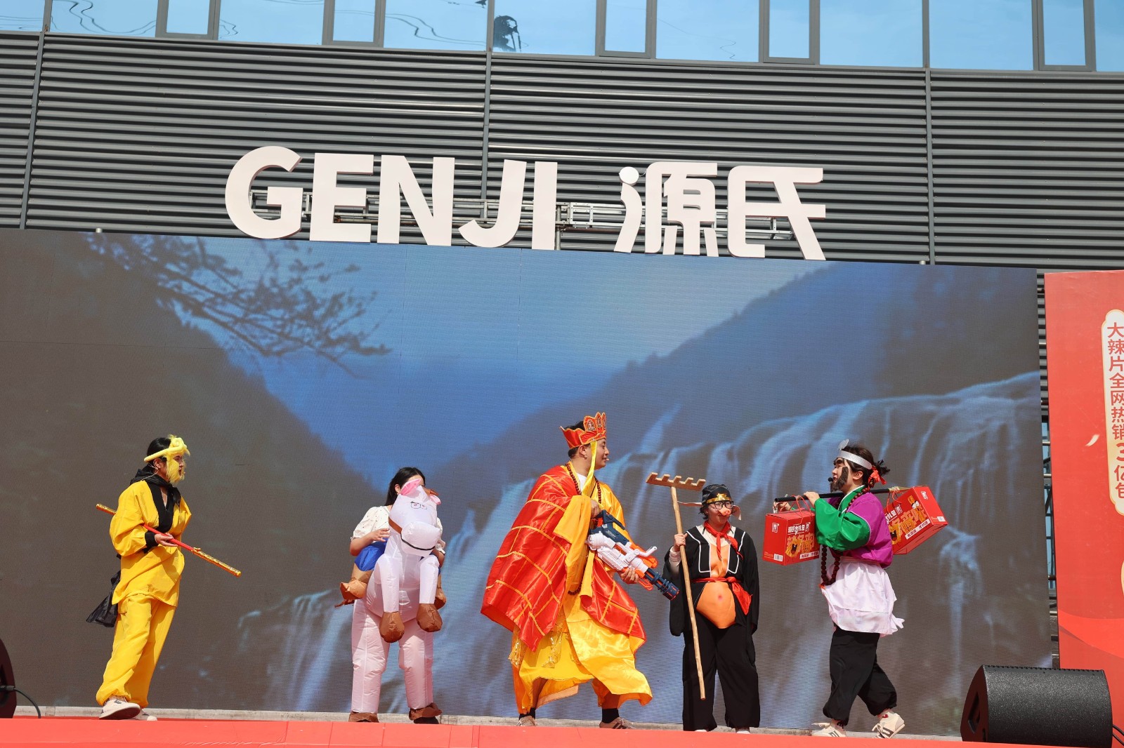 源梦偕行 生而为赢 | 利来国国际最给力的老牌食物年会盛典圆 满落幕_利来国国际最给力的老牌